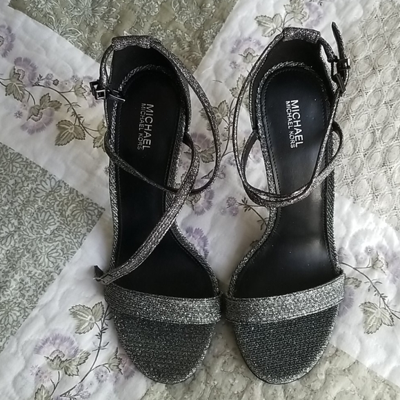 Michael Kors Antonia Metallic Glitter Heels 8.5 - Picture 6 of 8